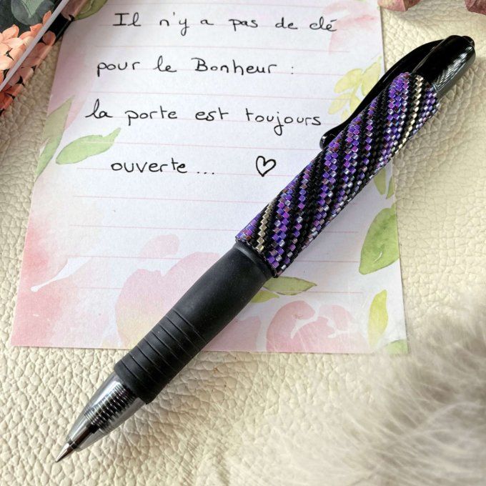 Stylo rechargeable violet décoré en perles Miyuki 