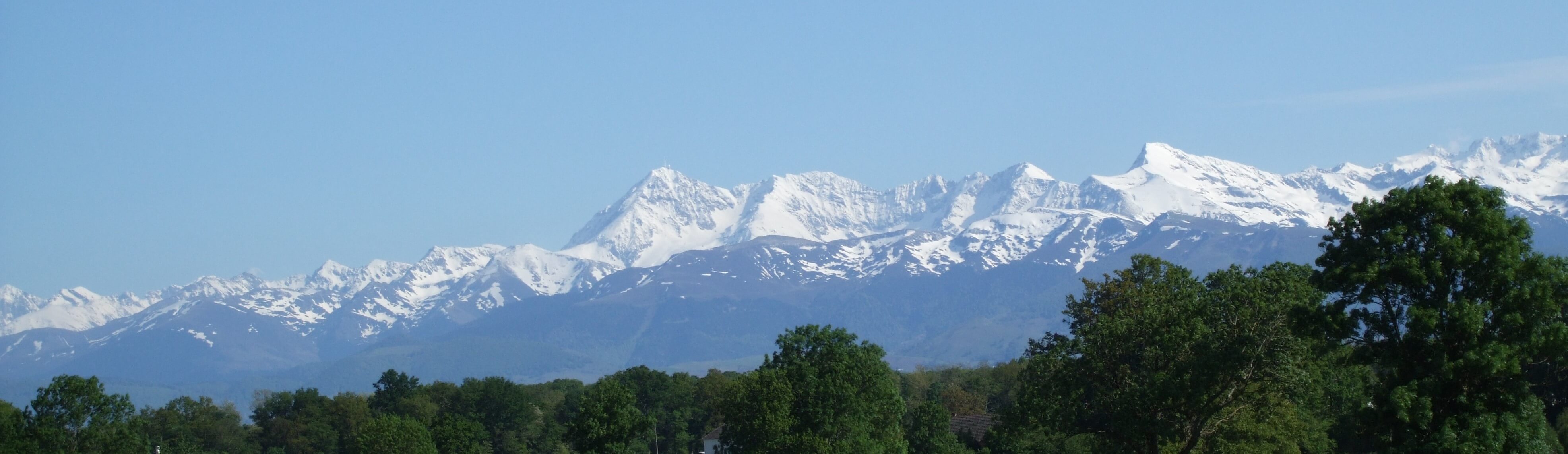 Les Pyrénées, telles que je les voie tous les jours, mon inspiration permanente.